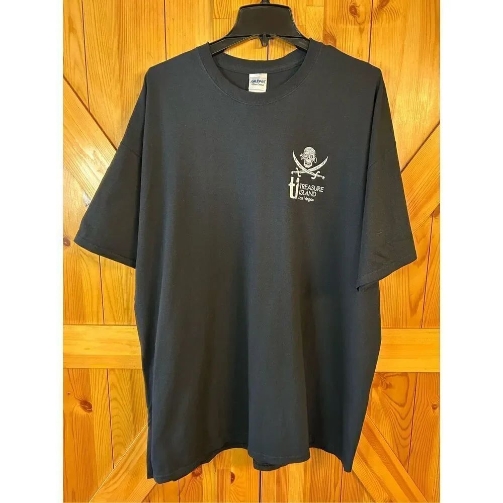 Gildan Y2K Black T-shirt Treasure Island casino Las Vegas size 2XL glow-in-the-d